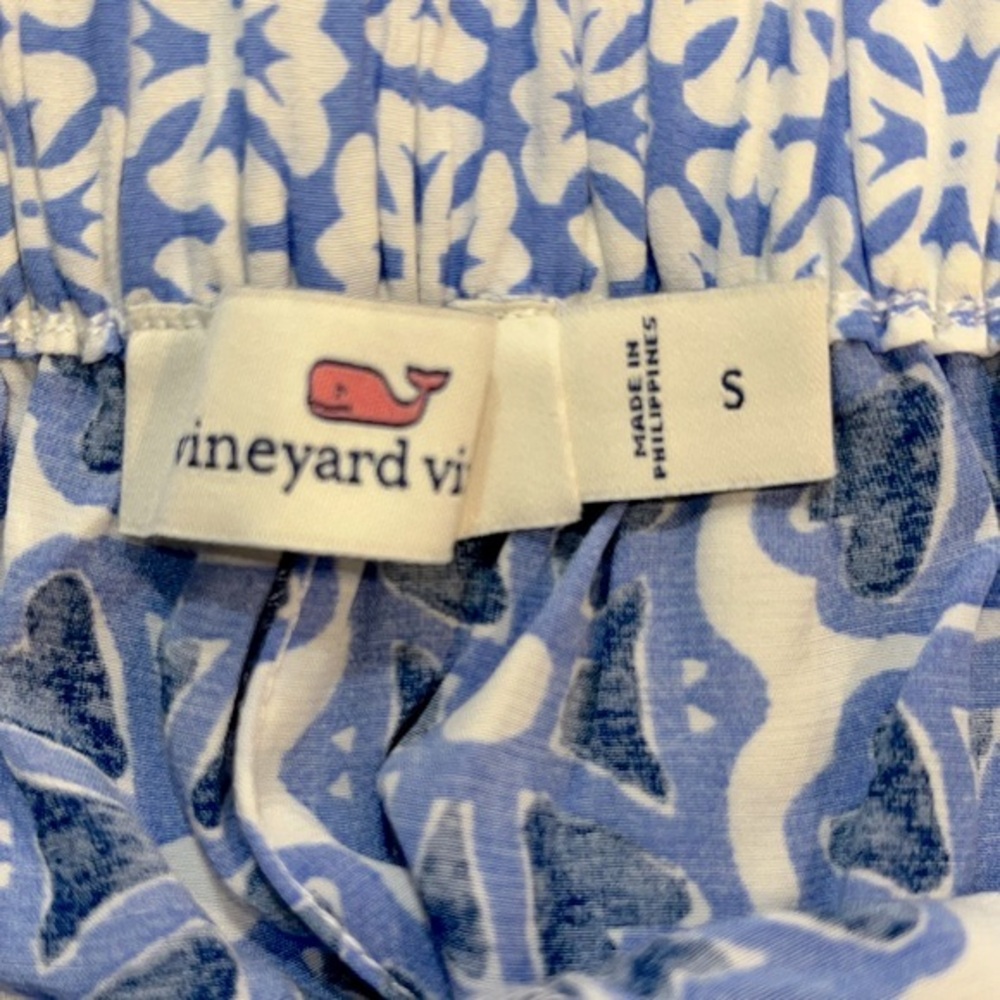 Vineyard Vines Women’s Royal Blue & White Patterned Shorts Size S - Picture 4 of 5